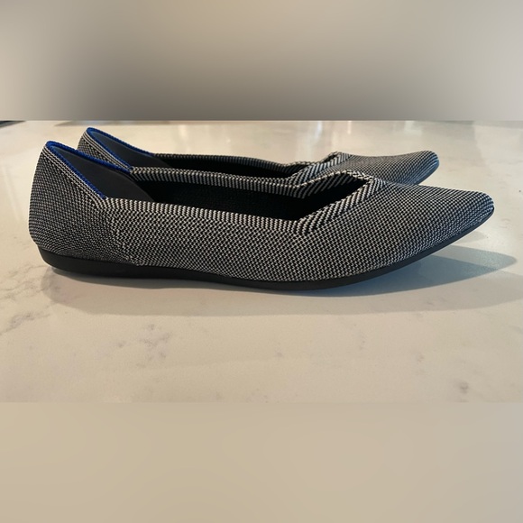 Rothy’s The Point Pebble Grey Flat , Sz 8 - Picture 11 of 13
